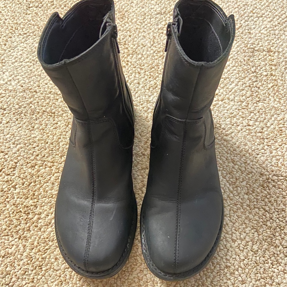 Merrell waterproof leather booties